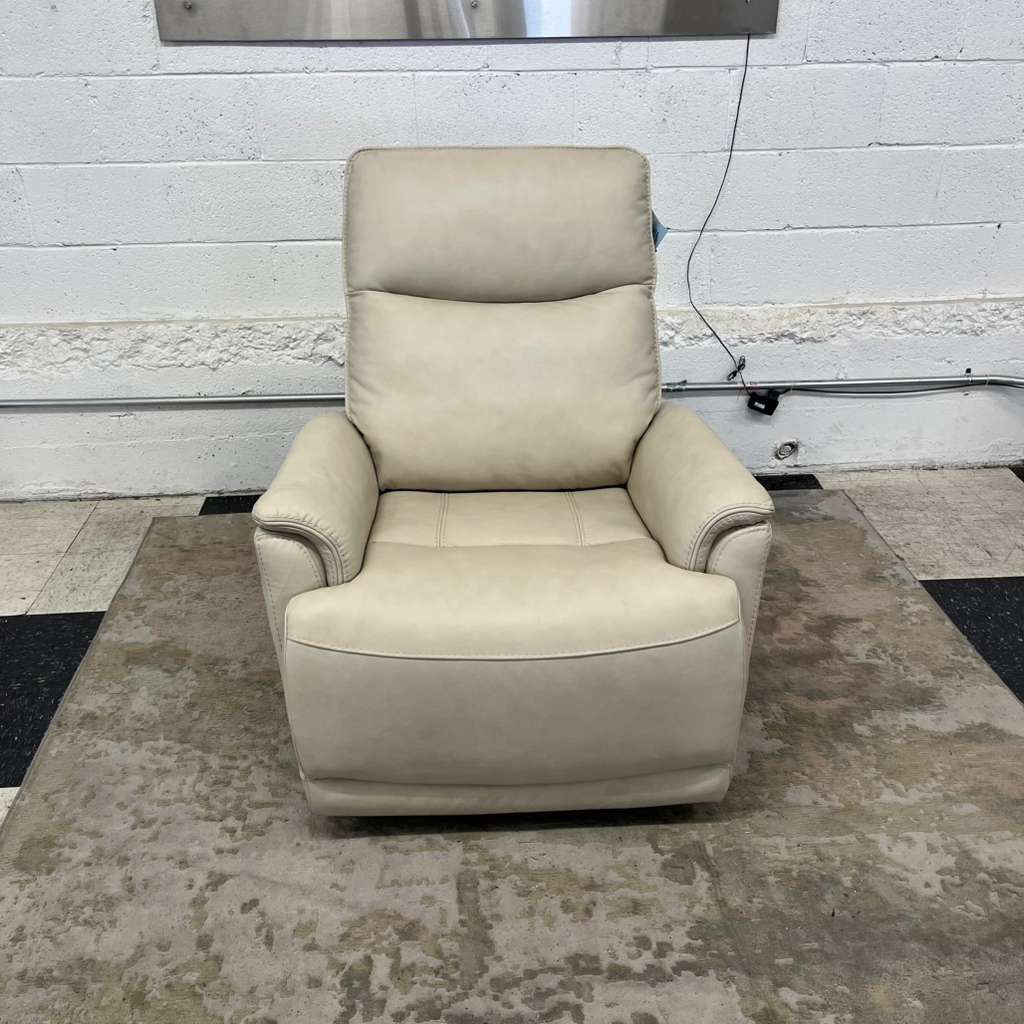 LIKE NEW!! COSTCO SANDERS LEATHER POWER RECLINER WITH POWER HEADREST!!