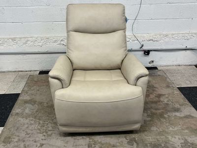 LIKE NEW!! COSTCO SANDERS LEATHER POWER RECLINER WITH POWER HEADREST!!