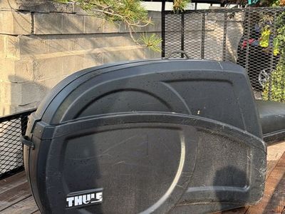 Thule RoundTrip Transition Bike Travel Case - Hard Shell with Wheels