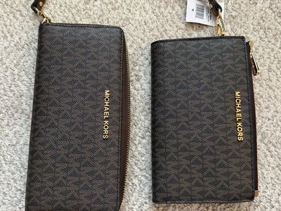 Brand New Michael Kors Wallet And Clutch