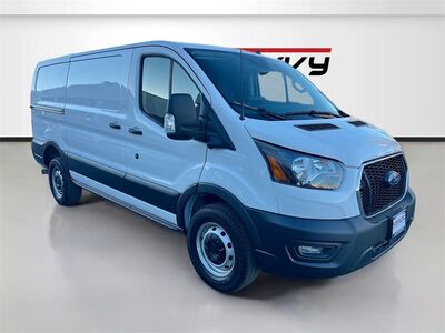 2025 FORD TRANSIT 250