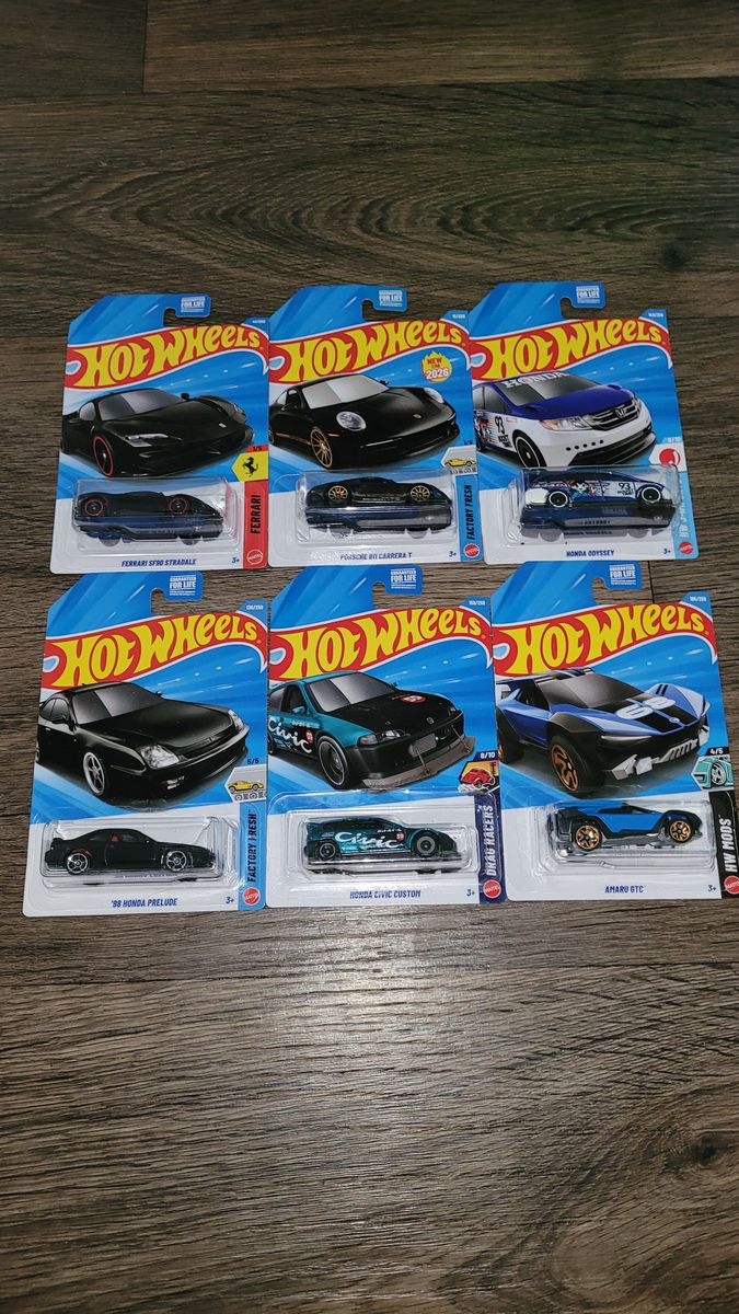 Hot wheels cars (1) treasure hunt