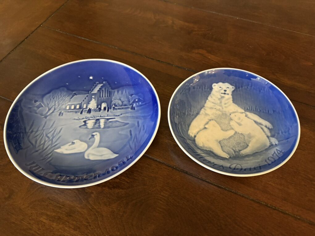 2 Bing & Grondahl Danish Plates From 1974