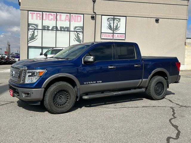 2018 Nissan Titan 