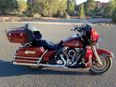 2009 Harley-Davidson FLHTCU Ultra Classic Electra Glide