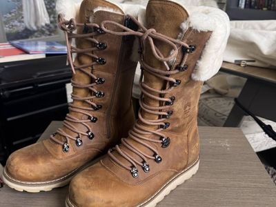 Royal Canadian Leather Winter Boots