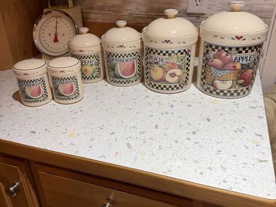 Country kitchen, canister, and salt and pepper shakers