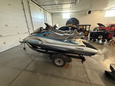 2x 2015 Yamaha VX Deluxe Waverunners w/ Trailer
