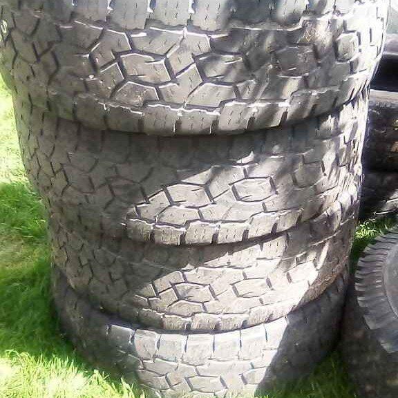 (4)Big-O Bigfiot AT LT275/65R18