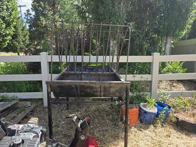 horse feeder
