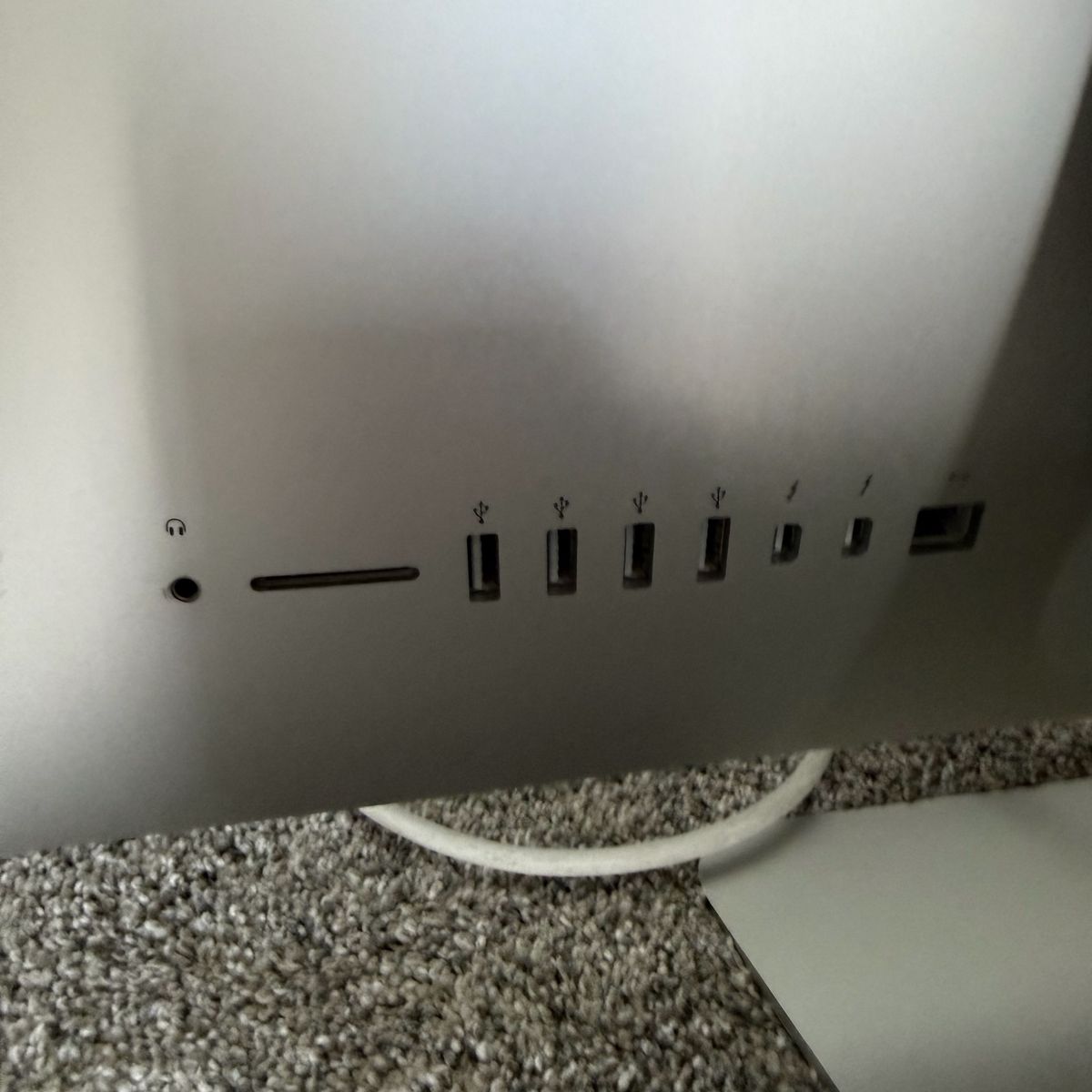 Main image 8
