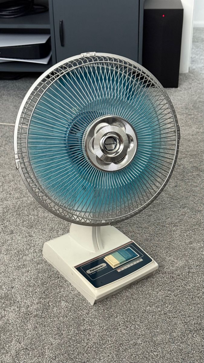 Vintage 1980s – Panasonic Oscillation Fan F-1207