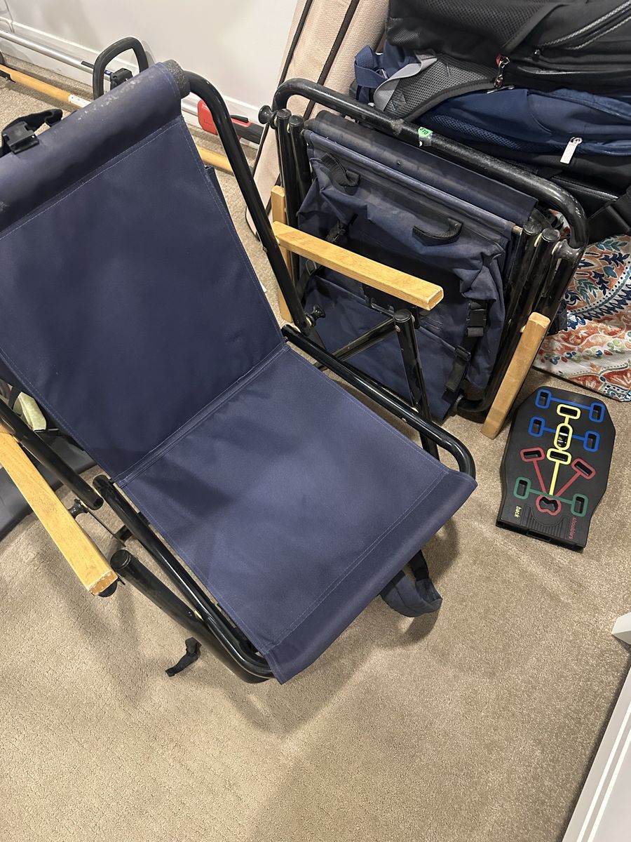Navy Blue Foldable Outdoor Chair with Wood Armrests - Portable Beach/Camping Seat