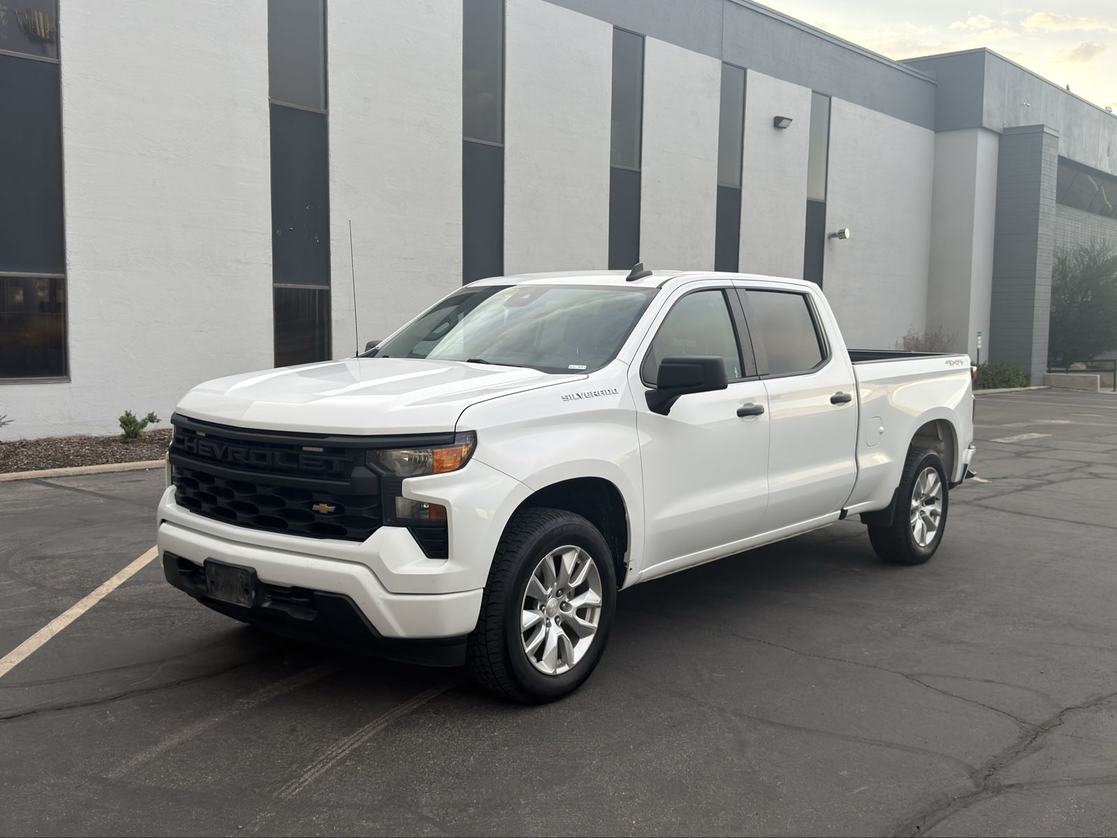 2022 Chevrolet Silverado 1500 Custom