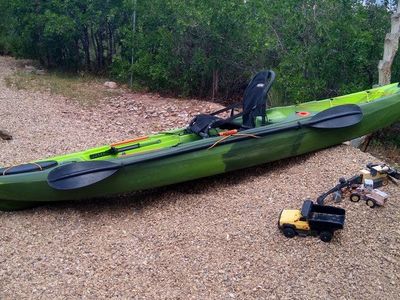 Yukon Fishing Kayak (like new)