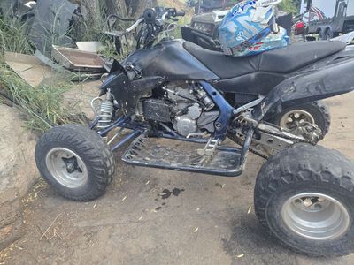 Suzuki ltr450r