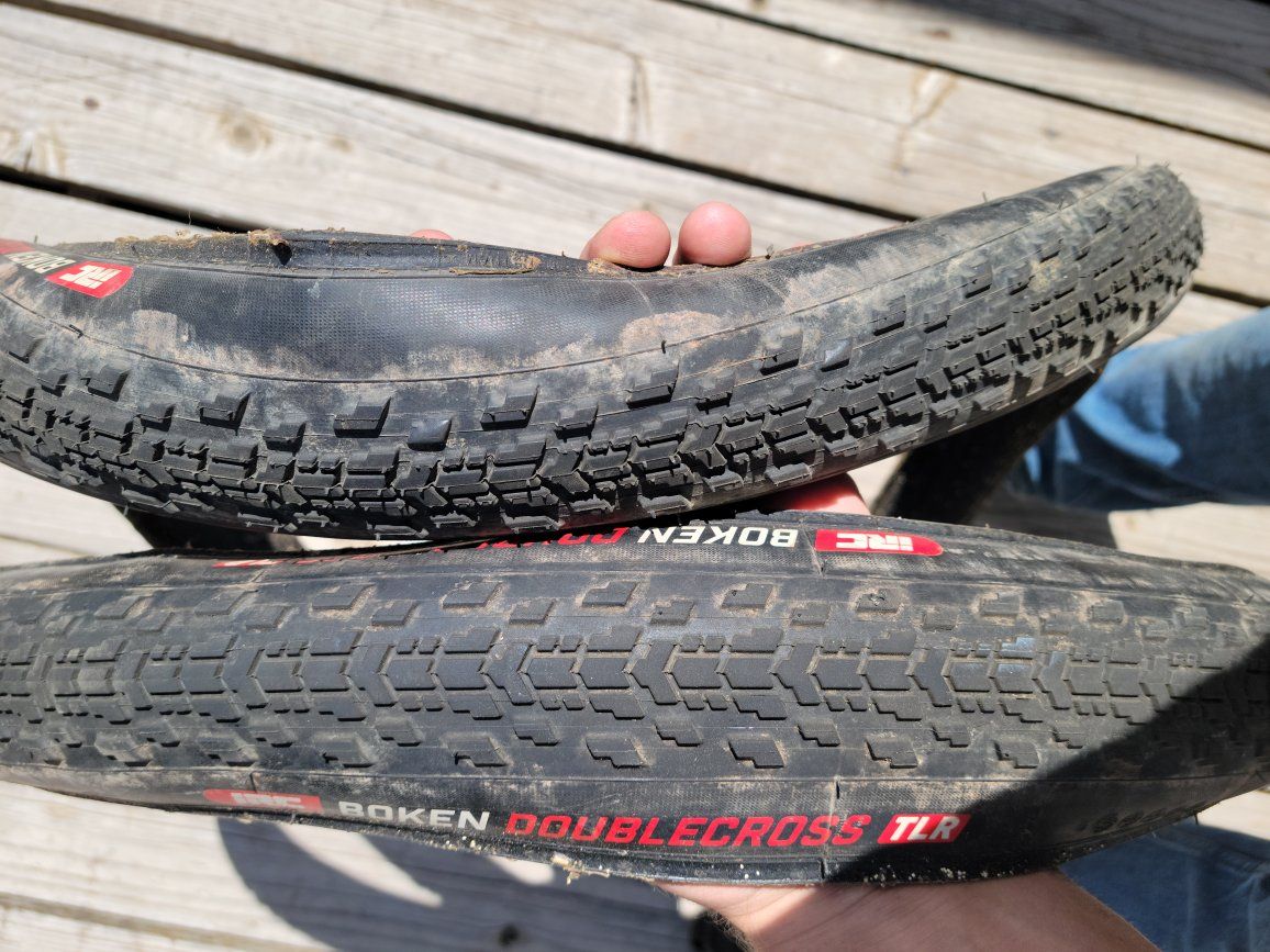 700×38 lightly used gravel tires