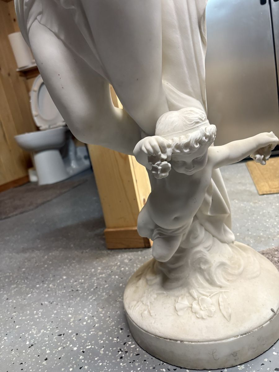 Main image 4