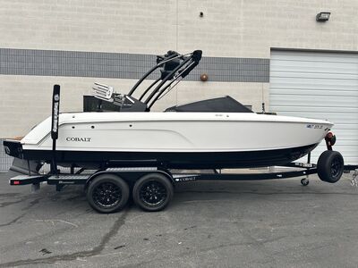 2024 Cobalt Boats CS23 Surf