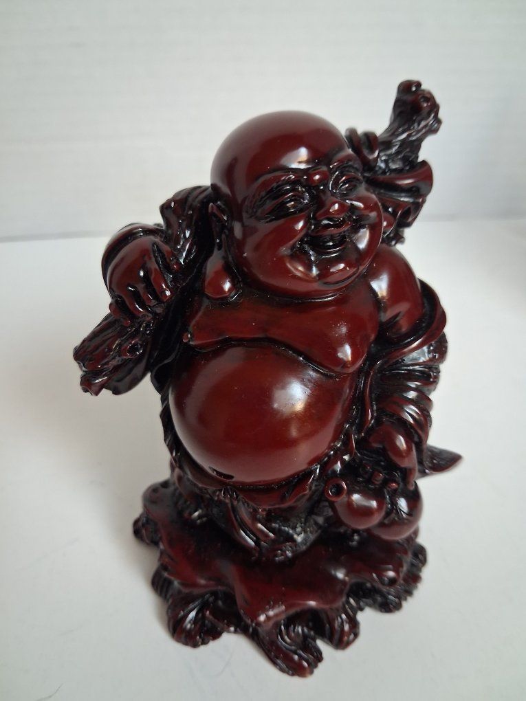 Main image 4