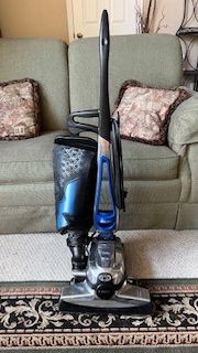 Kirby Avalir 2 with attachments and extras