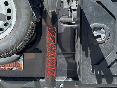 Yakima full swing 4 bike hitch rack