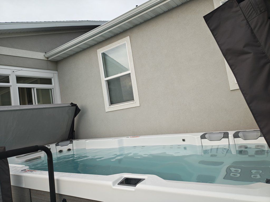 Bullfrog S200 Swim Spa - 3 Months Old