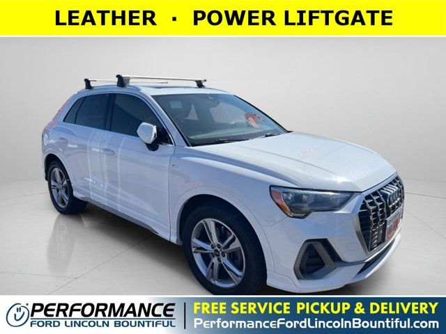 2021 Audi Q3 quattro S line Premium 45 TFSI