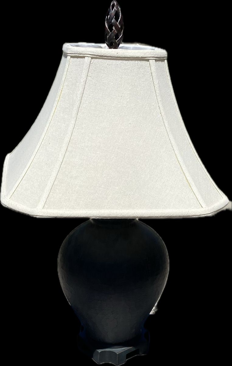 Ceramic Crackle Glaze Table Lamp with White Shade
