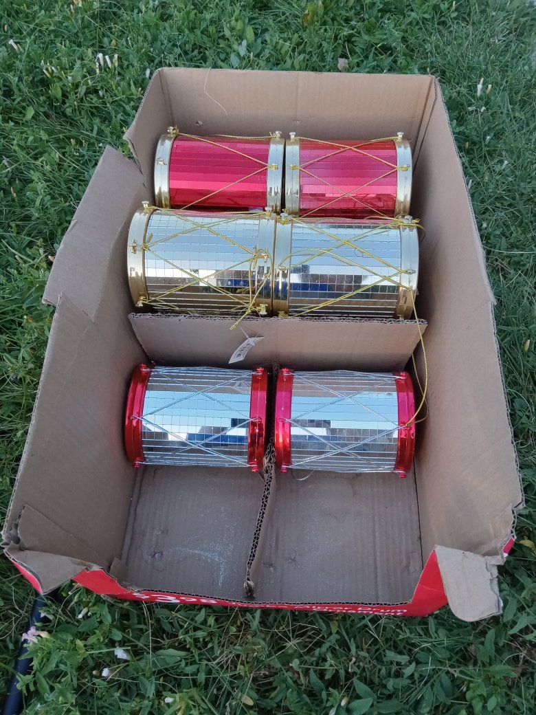 10-Pc Metallic Christmas Drum Ornaments & Holiday Decor Set
