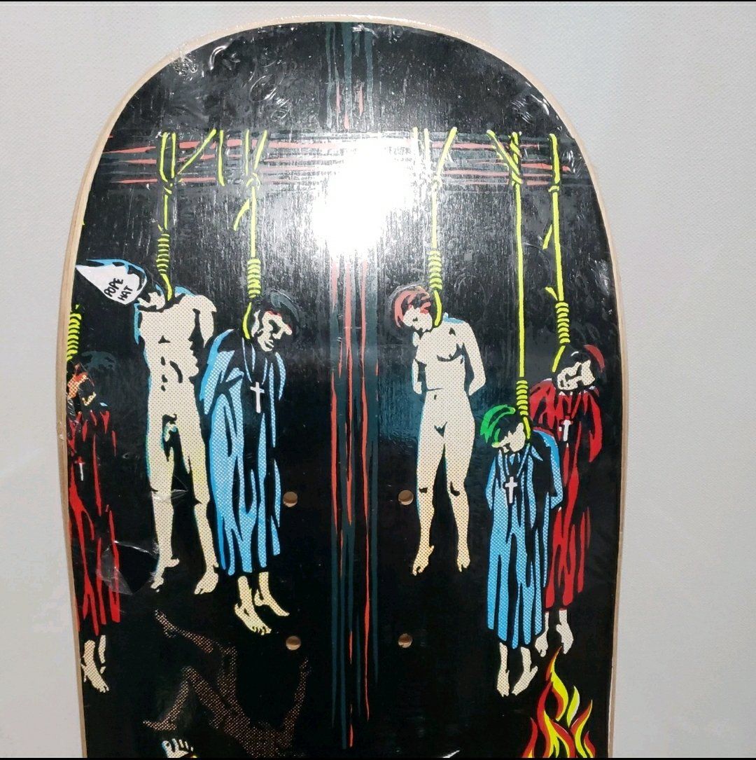 Main image 4