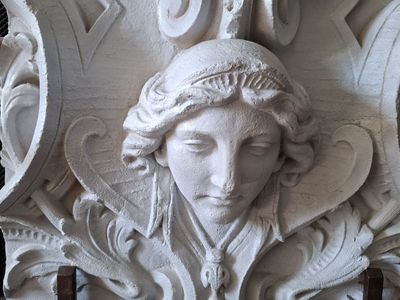 Beautiful Art Nouveau cast iron Frieze