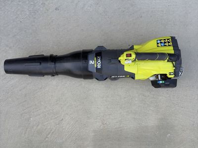 Ryobi has blower
