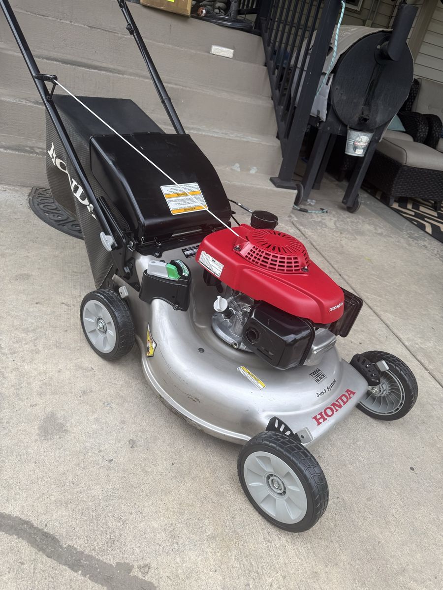 Honda HRR216