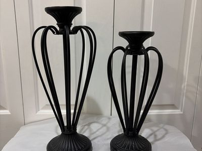 Decirative Wrought Iron Pillar Candle Holders