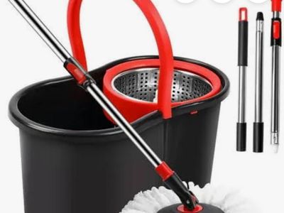 Black and red 4 headed mop bucket and mop, New