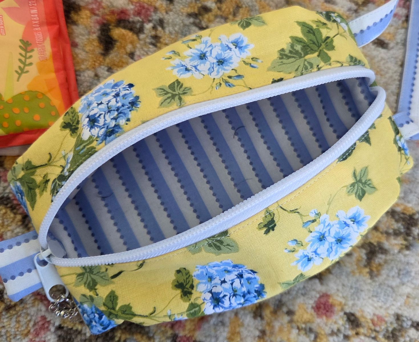 Cute zipper bags