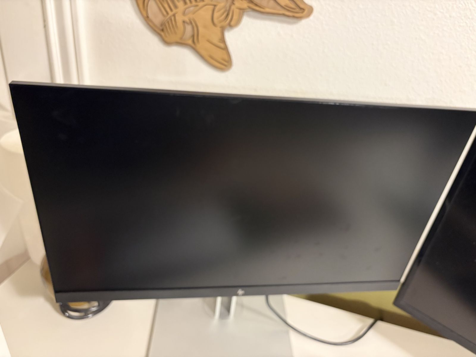 New HP monitors