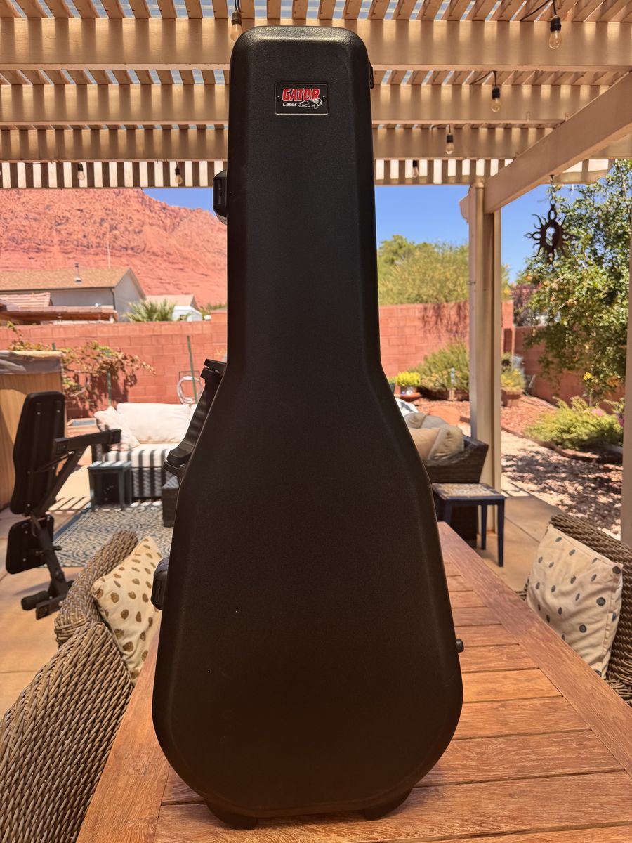 Gator Acoustic Guitar Case