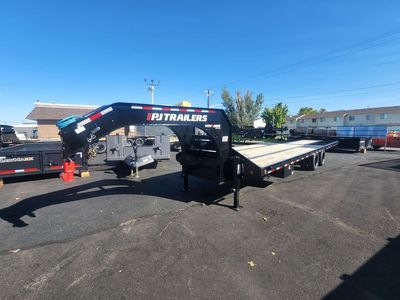 2027 PJ Trailers 32' LY1 Gooseneck 20K with Hydraulic Dove Equipment Trailer