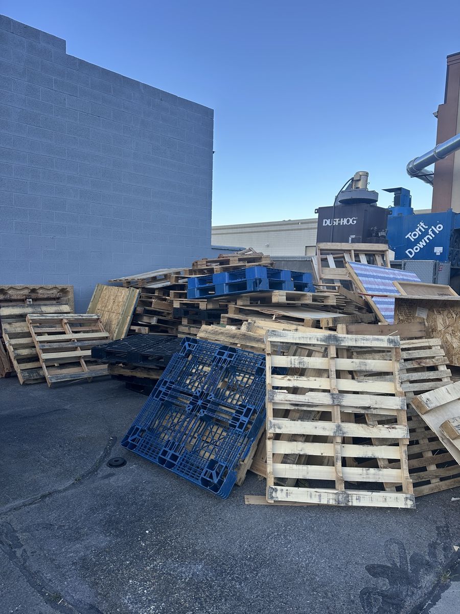 Free Pallets