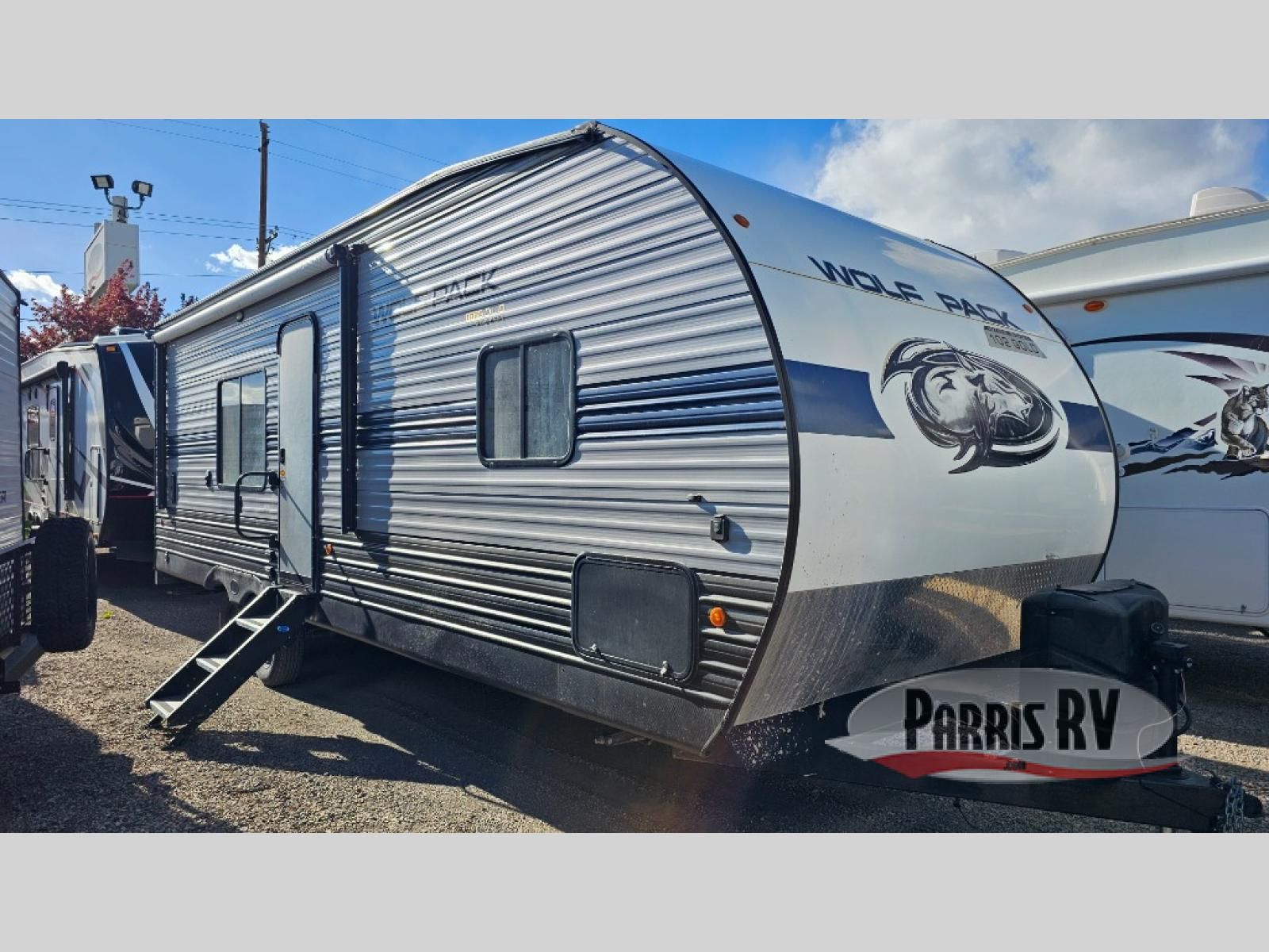 Used 2020 Forest River RV Cherokee Wolf Pack Gold 24GOLD14