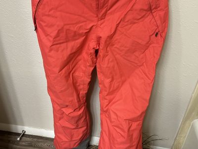 Women’s Ski Pants