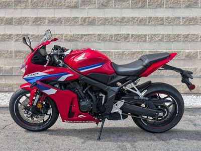 2026 CBR650R E-Clutch