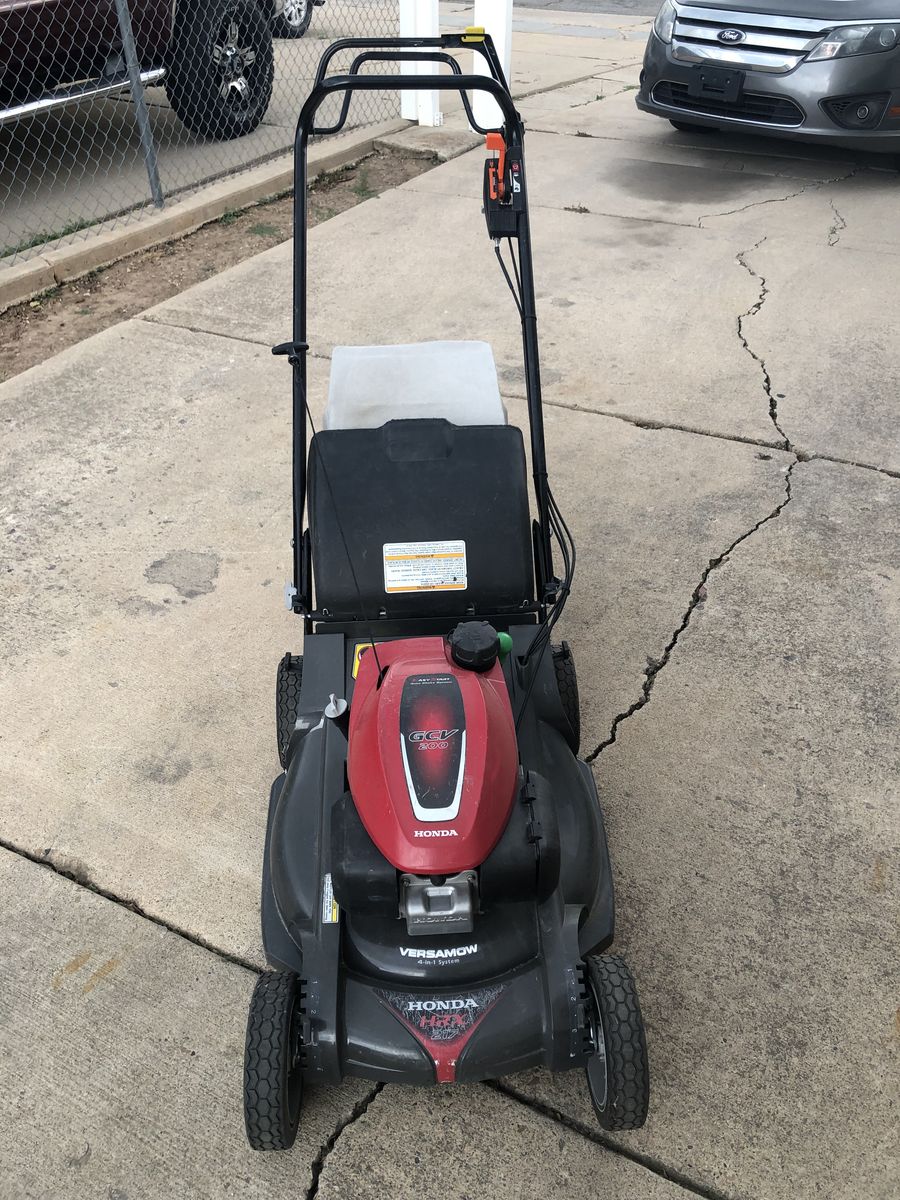 Honda HRX217K6HYA mower, $750