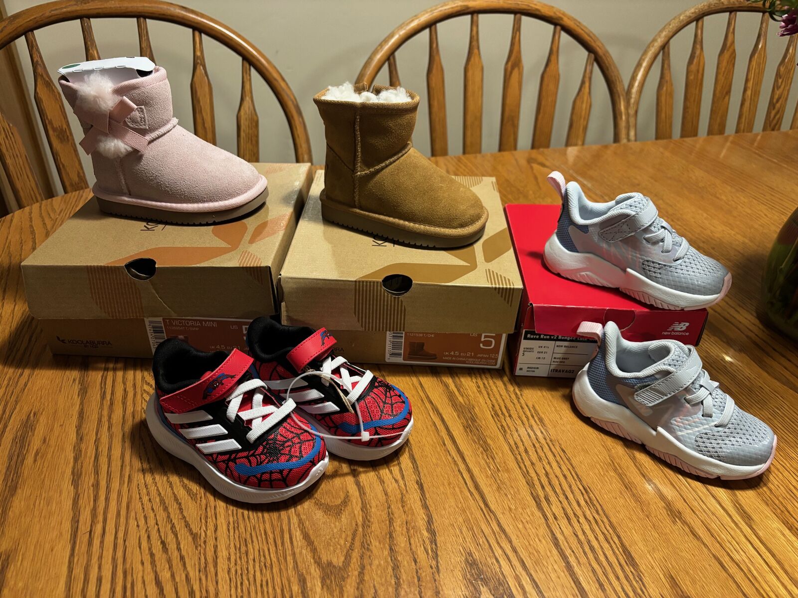 Brand New Baby/Toddler Shoes - Size 5