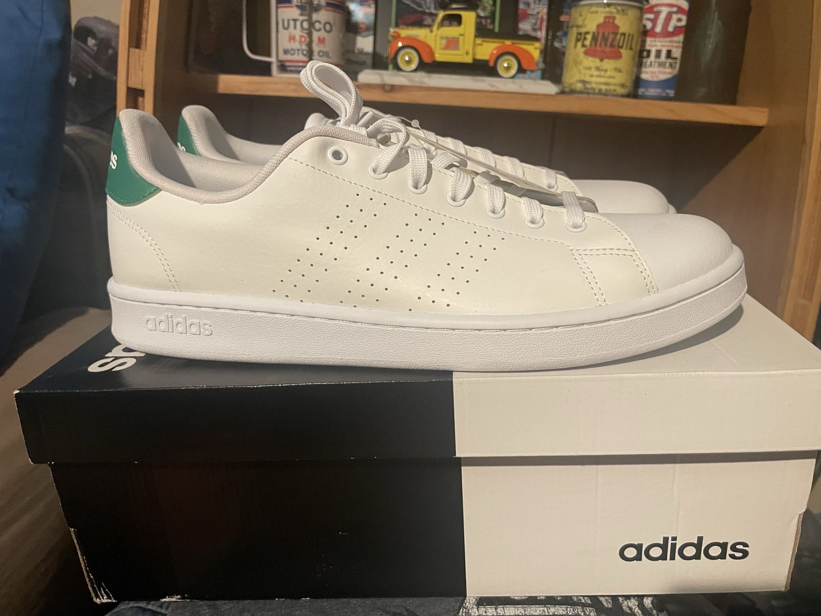 Adidas 11.5