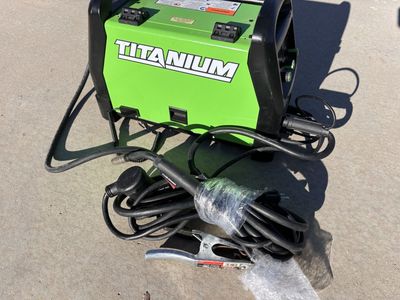 Titanium Mig 170 Professional Welder Like New