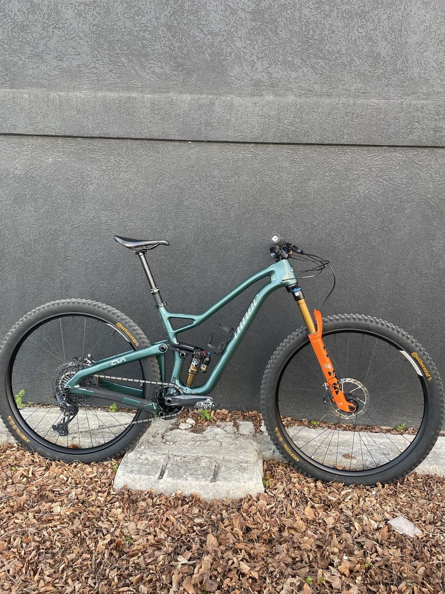 2025 Like New Niner Jet 9 Custom Build