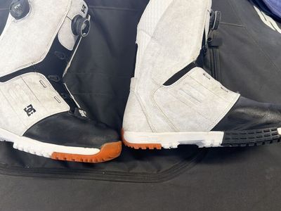 Dc Snowboard Boots
